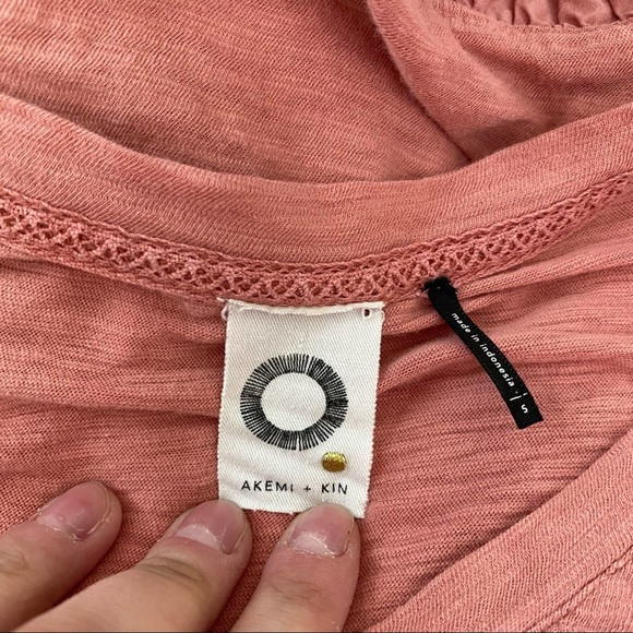 🚫Sold🚫 Akemi + Kin Mauve Pink Ruffle Blouse - Picture 3 of 5